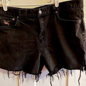 American Living Black straight leg vintage distressed hem size 14 shorts